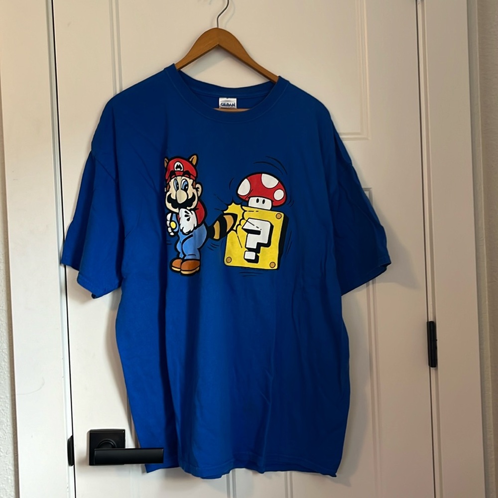 2002 Nintendo Mario T-shirt